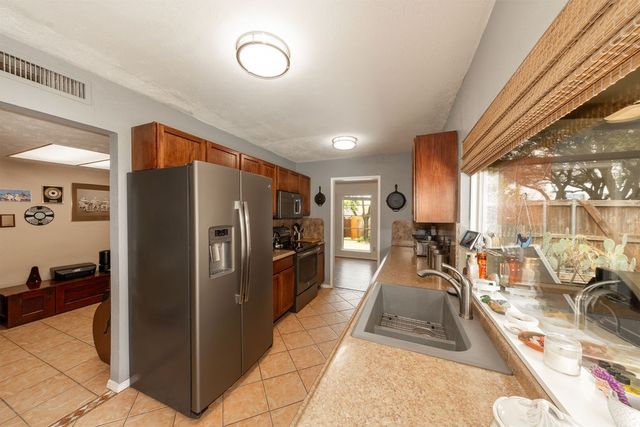 2818 Ashglen Drive, Garland, TX 75043