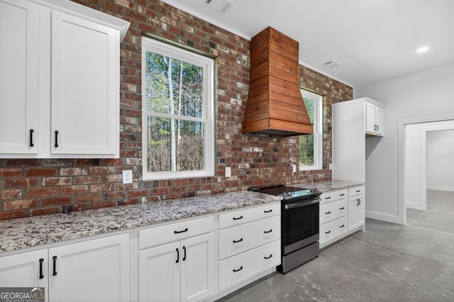 2231 N Hwy 113, Carrollton, GA 30117