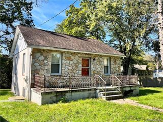 22 John Street, New Windsor, NY 12553