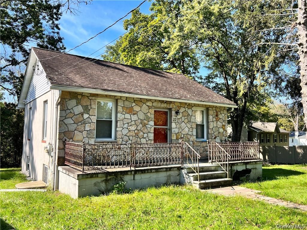 22 John Street, New Windsor, NY 12553