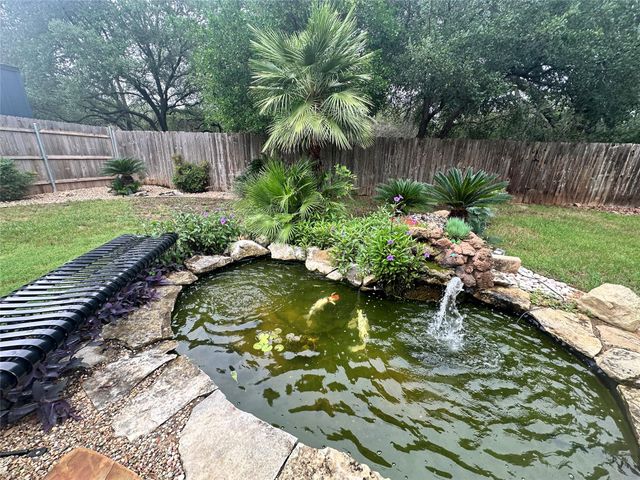 7810 Nairn DR, Austin, TX 78749