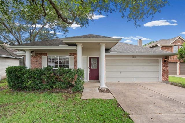 7810 Nairn DR, Austin, TX 78749