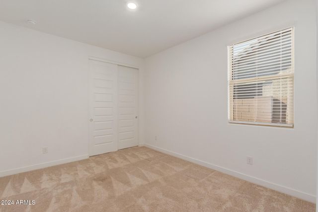 8911 W SOLANO Drive, Glendale, AZ 85305