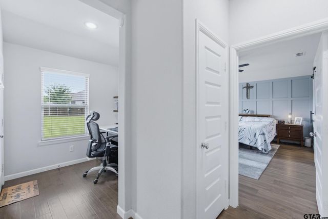 305 Ember Circle, Waxahatchie, TX 75165