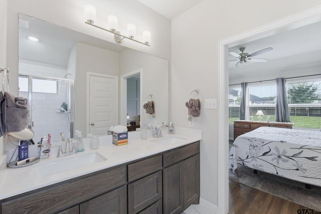 305 Ember Circle, Waxahatchie, TX 75165