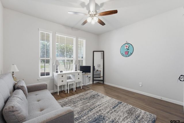 305 Ember Circle, Waxahatchie, TX 75165
