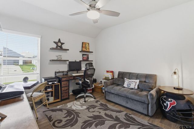 305 Ember Circle, Waxahatchie, TX 75165