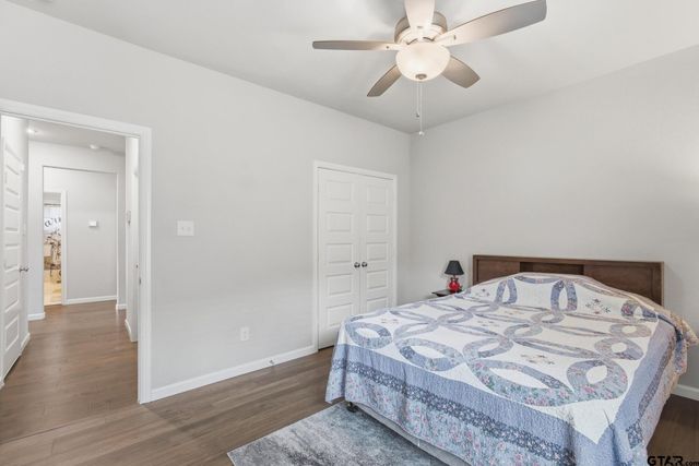 305 Ember Circle, Waxahatchie, TX 75165