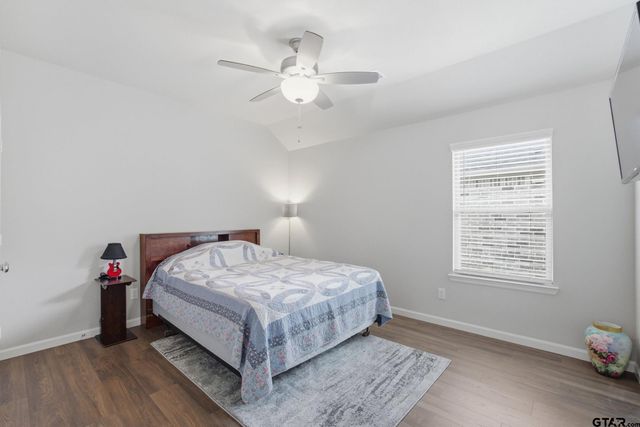 305 Ember Circle, Waxahatchie, TX 75165