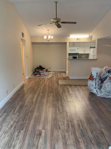 2946 S UNIVERSITY Drive 7207, Davie, FL 33328