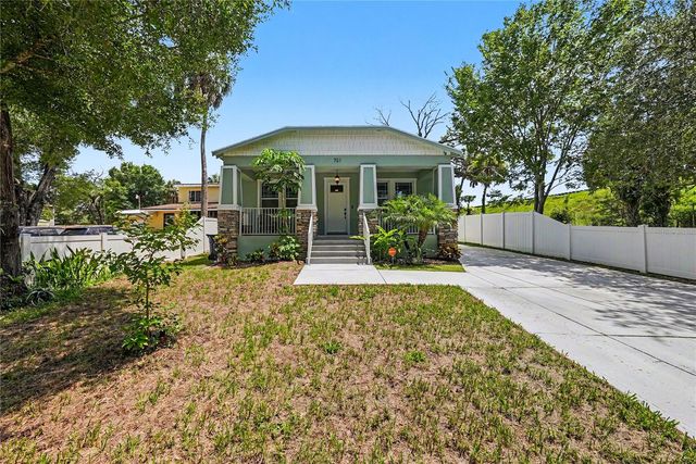 701 E HOLLYWOOD STREET, Tampa, FL 33604
