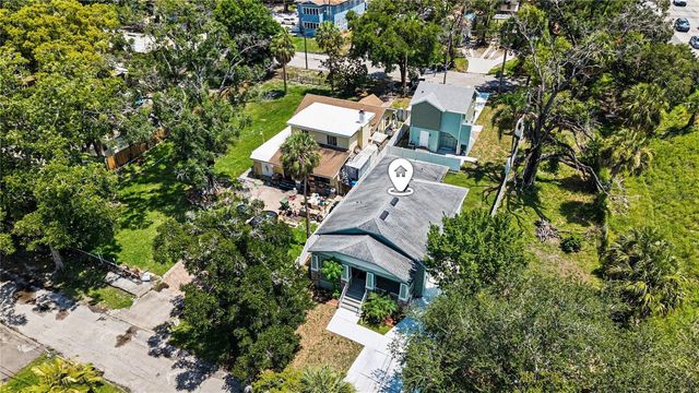 701 E HOLLYWOOD STREET, Tampa, FL 33604