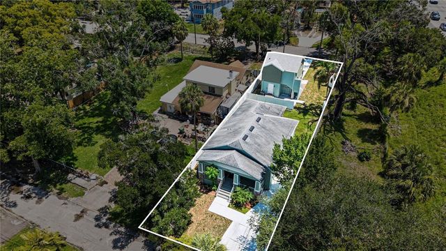 701 E HOLLYWOOD STREET, Tampa, FL 33604