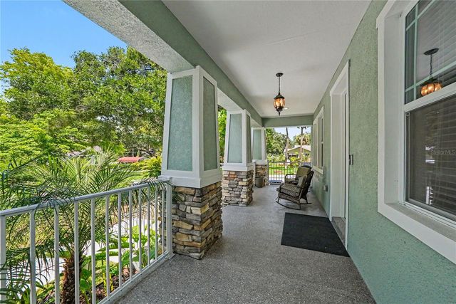 701 E HOLLYWOOD STREET, Tampa, FL 33604