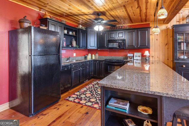 928 Kirkland Drive, Hiawassee, GA 30546