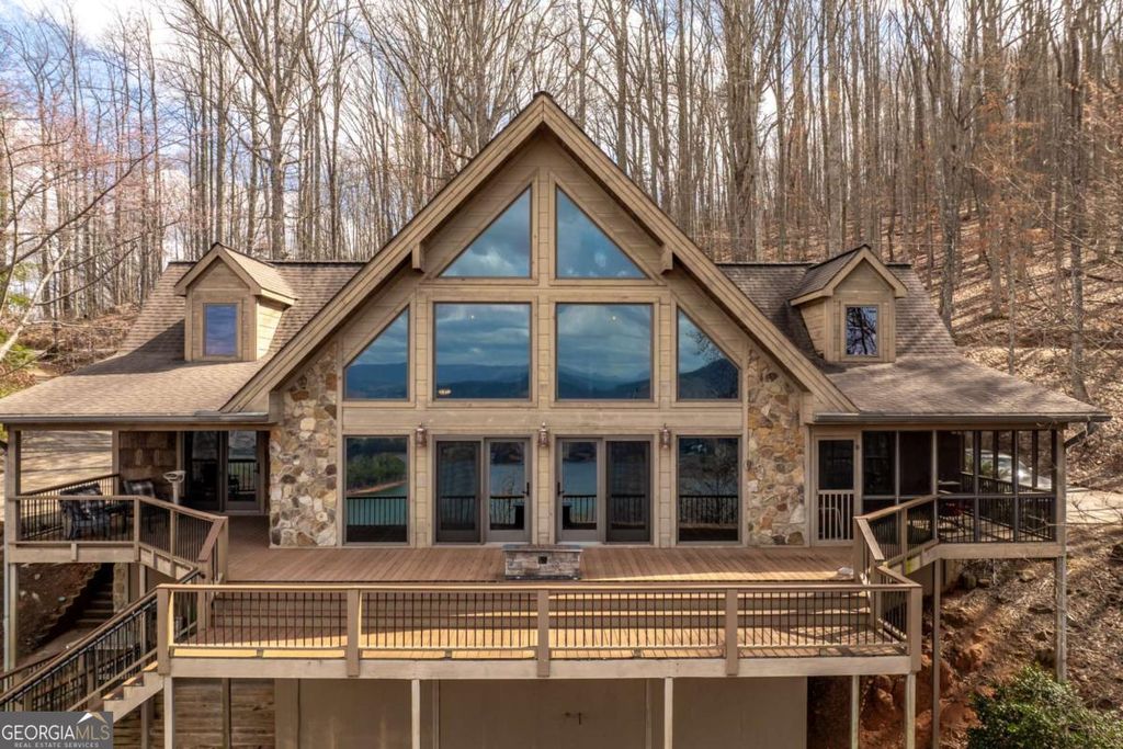 928 Kirkland Drive, Hiawassee, GA 30546