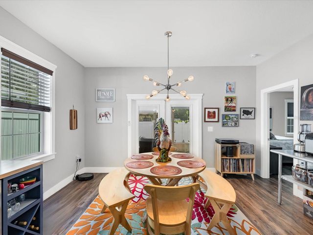 1509 E CARACAS STREET, Tampa, FL 33610