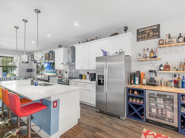 1509 E CARACAS STREET, Tampa, FL 33610