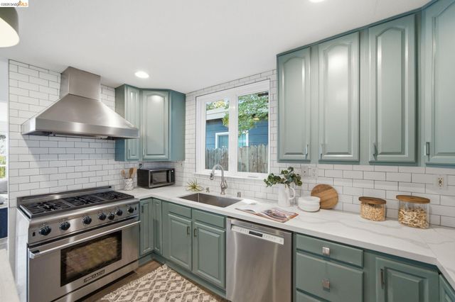 1464 Olympus Ave, Berkeley, CA 94708