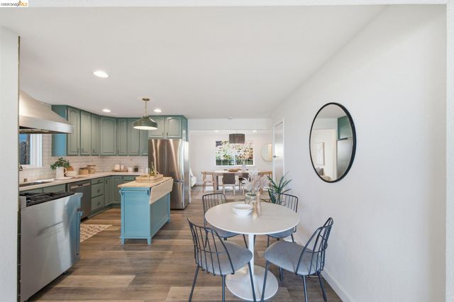 1464 Olympus Ave, Berkeley, CA 94708