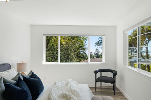 1464 Olympus Ave, Berkeley, CA 94708