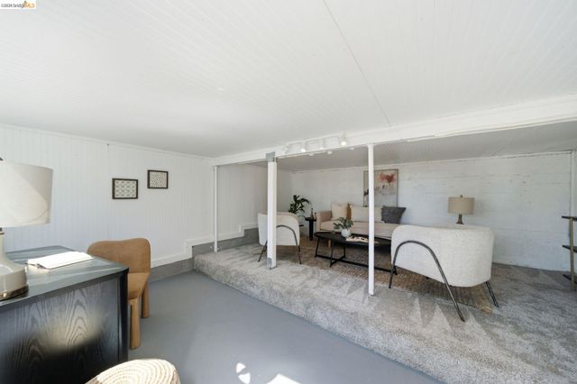 1464 Olympus Ave, Berkeley, CA 94708
