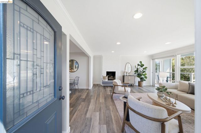 1464 Olympus Ave, Berkeley, CA 94708