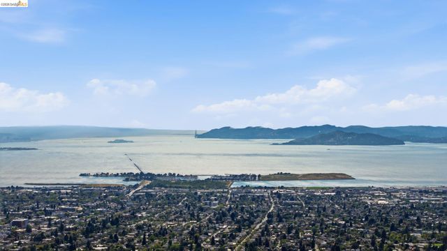 1464 Olympus Ave, Berkeley, CA 94708
