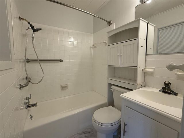 4539 Sale Lane, Lake Charles, LA 70605