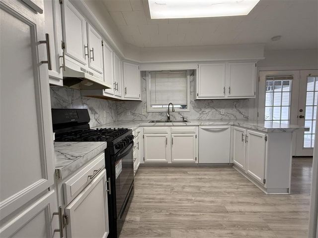 4539 Sale Lane, Lake Charles, LA 70605