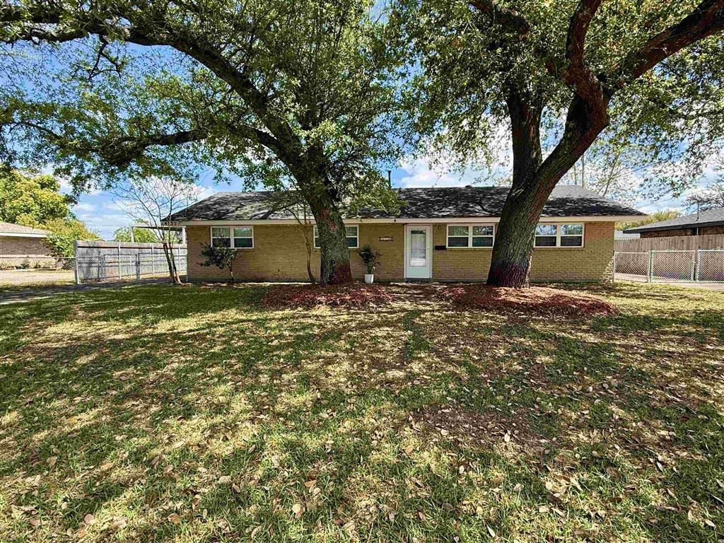 4539 Sale Lane, Lake Charles, LA 70605