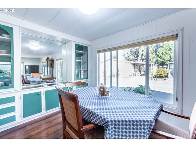 1800 LAKEWOOD Ct 59, Eugene, OR 97402