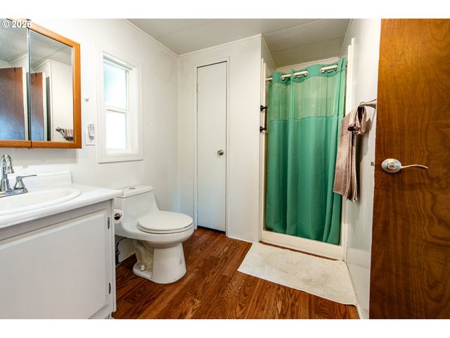 1800 LAKEWOOD Ct 59, Eugene, OR 97402