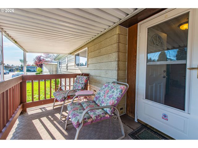 1800 LAKEWOOD Ct 59, Eugene, OR 97402