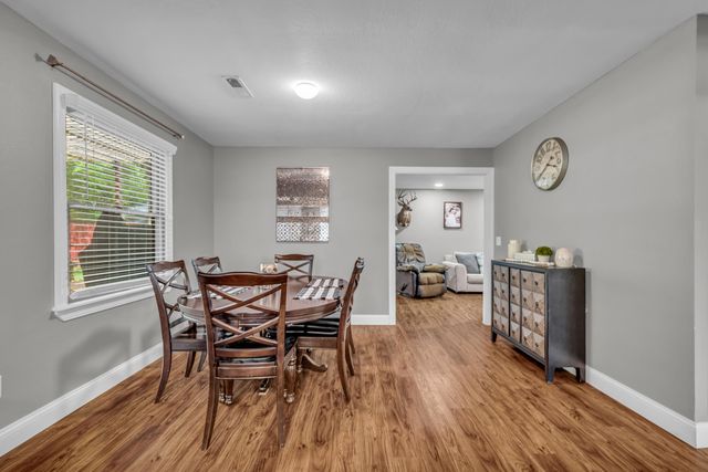 1903 Catalina Drive, West Plains, MO 65775