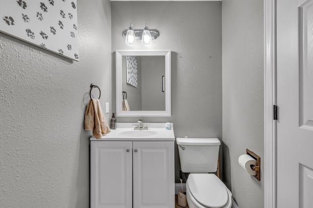 1903 Catalina Drive, West Plains, MO 65775