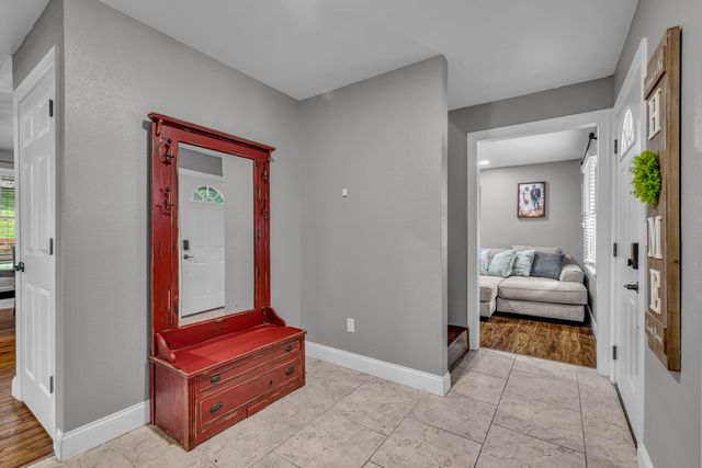 1903 Catalina Drive, West Plains, MO 65775