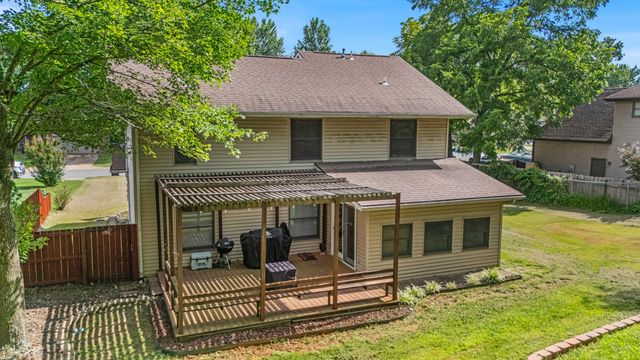 1903 Catalina Drive, West Plains, MO 65775