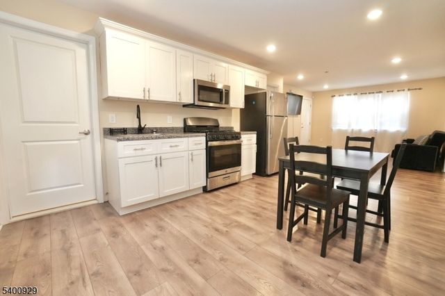 487 South 20Th St, Irvington Twp., NJ 07111