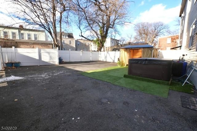 487 South 20Th St, Irvington Twp., NJ 07111