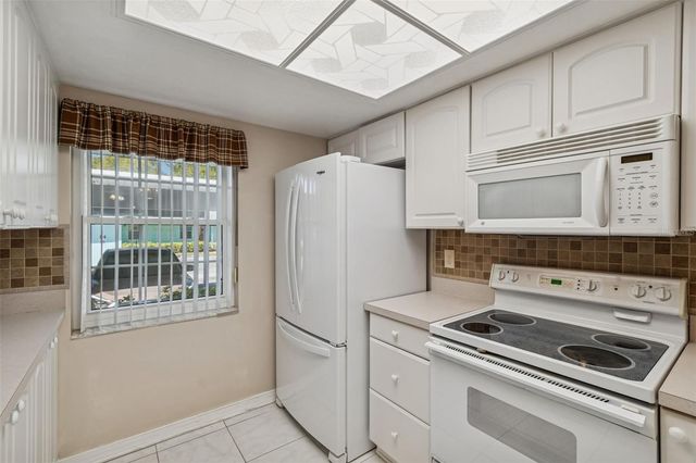 2465 NORTHSIDE DRIVE 1502, Clearwater, FL 33761