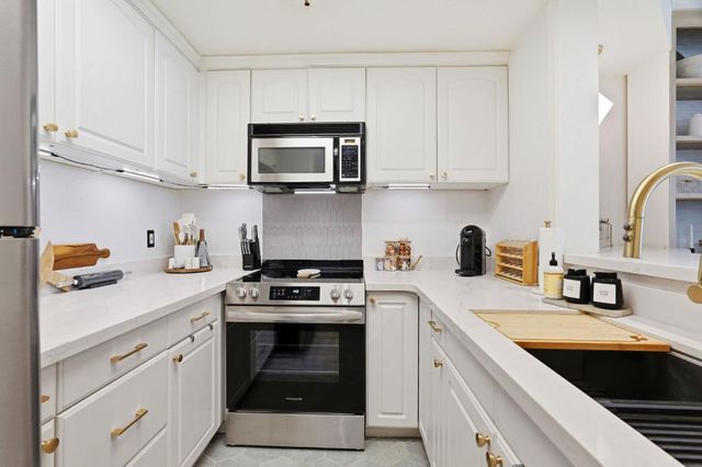 411 Park Avenue 106, San Jose, CA 95110