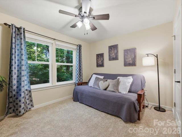7042 Morganford Road, Charlotte, NC 28211
