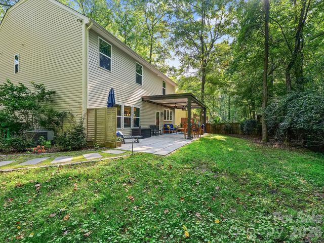 7042 Morganford Road, Charlotte, NC 28211