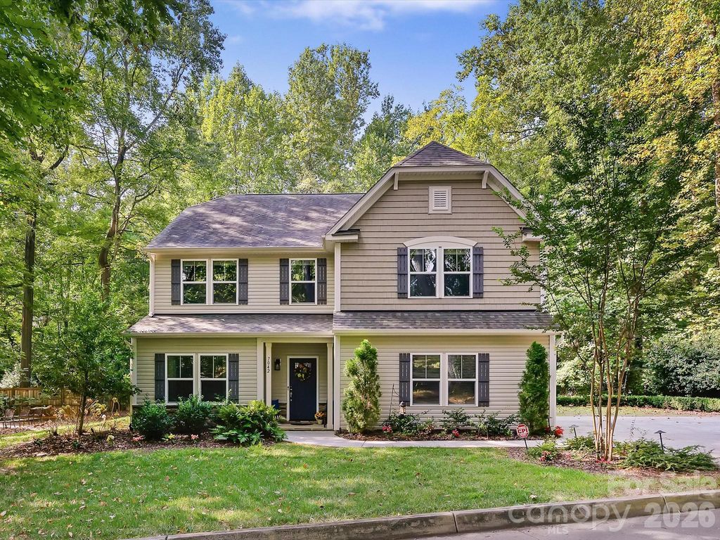 7042 Morganford Road, Charlotte, NC 28211