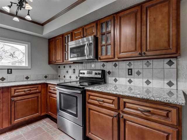 1304 NE 19th Place, Oklahoma City, OK 73160