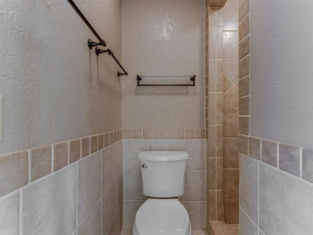 1304 NE 19th Place, Oklahoma City, OK 73160