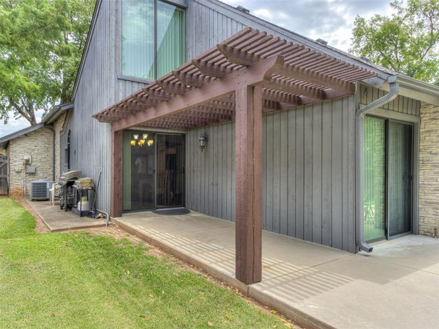 1304 NE 19th Place, Oklahoma City, OK 73160