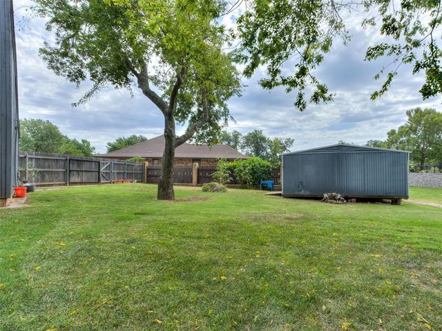 1304 NE 19th Place, Oklahoma City, OK 73160