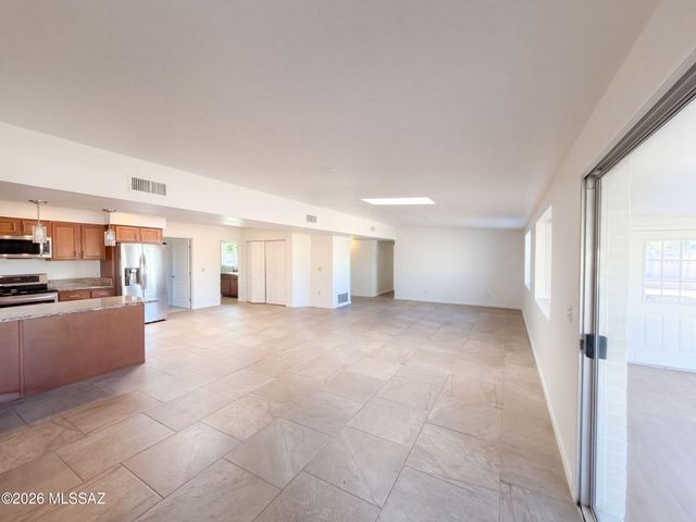 100 S Monitor Place, Tucson, AZ 85710